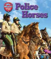 Police_horses