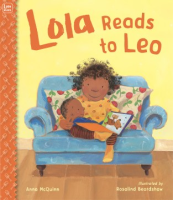 Lola_reads_to_Leo